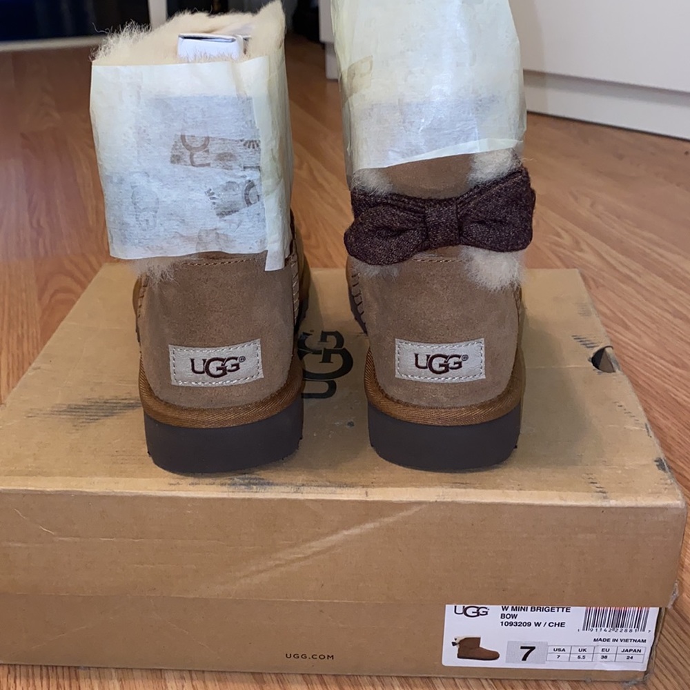 Ugg Mini - image 3
